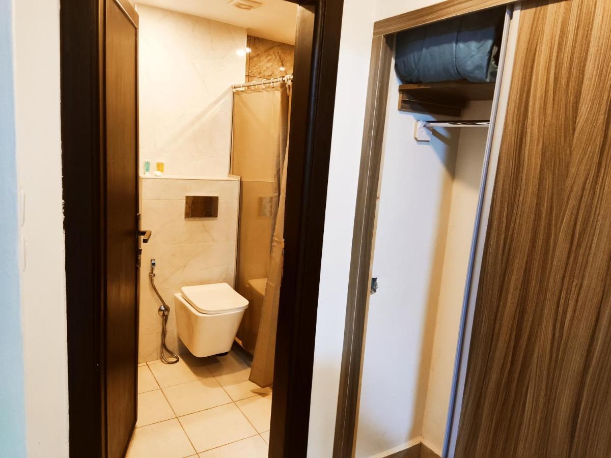 Golden Plaza Hotel عمان المظهر الخارجي الصورة