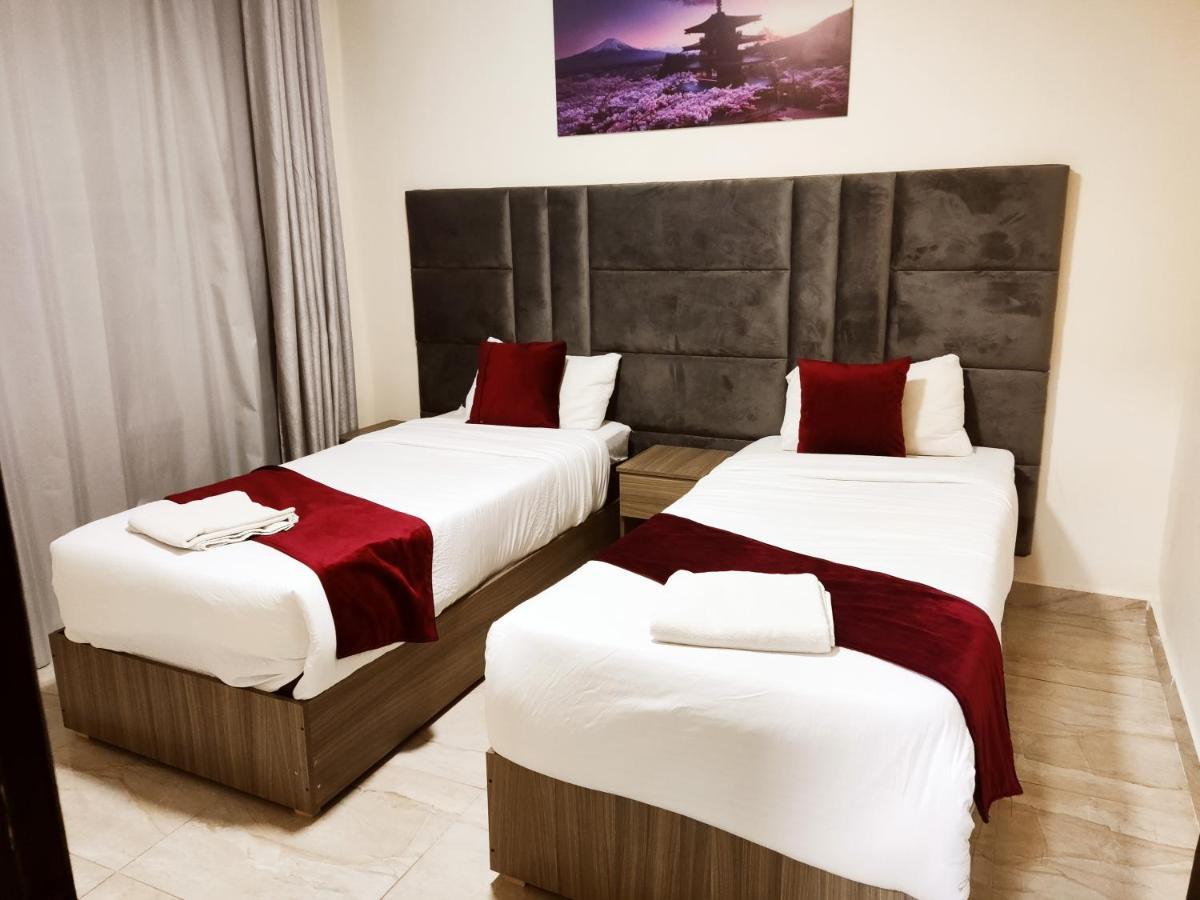 Golden Plaza Hotel عمان المظهر الخارجي الصورة
