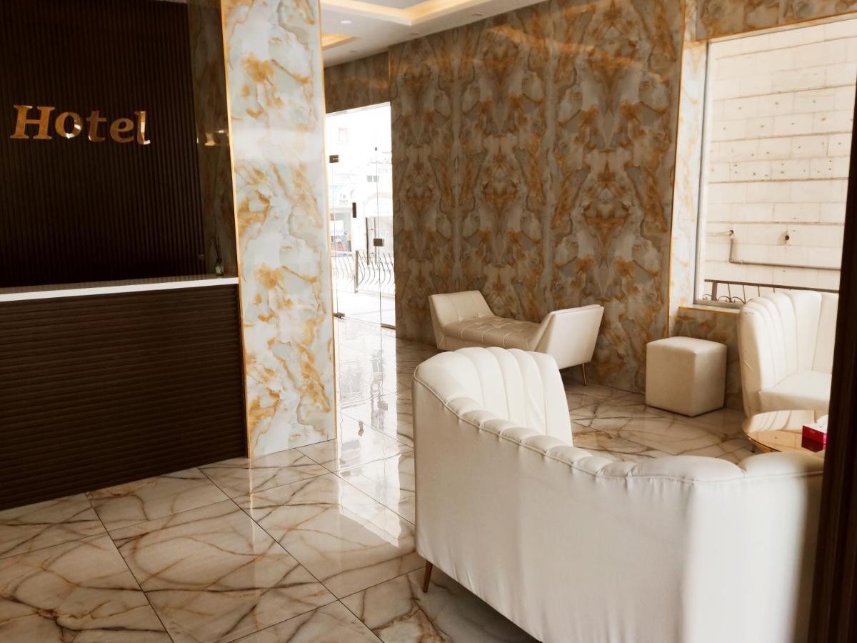 Golden Plaza Hotel عمان المظهر الخارجي الصورة