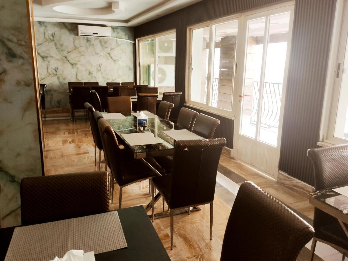 Golden Plaza Hotel عمان المظهر الخارجي الصورة